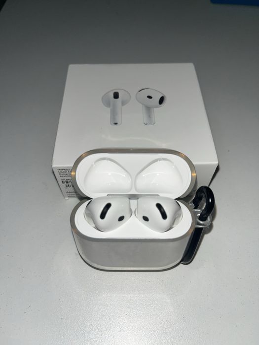 AirPods 4 оригинал