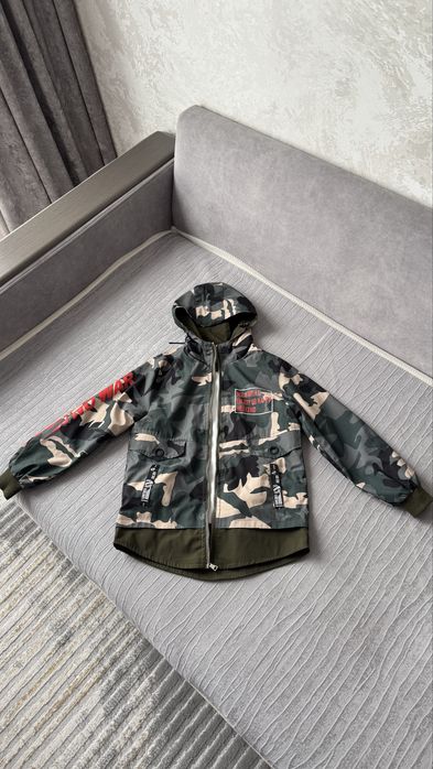 Ветровка на мальчика 6-7лет