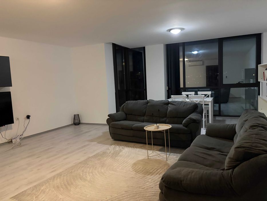 Два тъмно сиви дивана: дължина 200 см/ височина 80 см (гр. Пловдив)