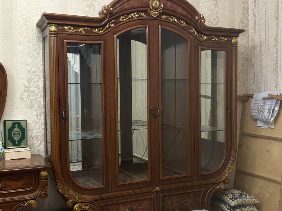 Классическая мебель