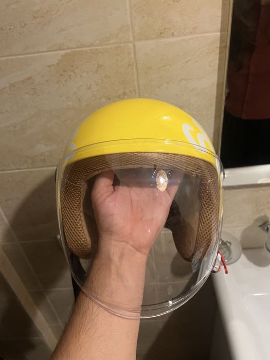 Casca moto pentru copii.