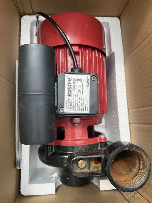 “Водна помпа Raider RD-2DK20 1500W