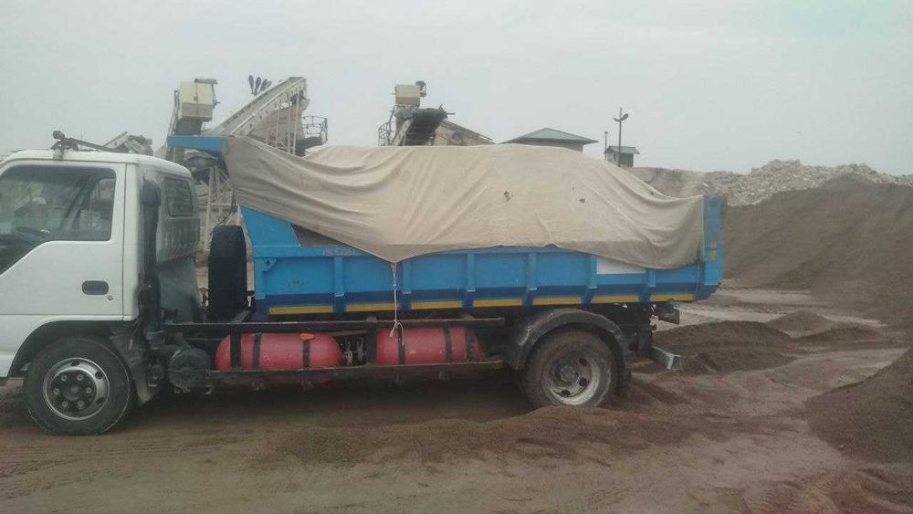 qum va shagal xar xil yuk tashish xizmati mavjud Arizon