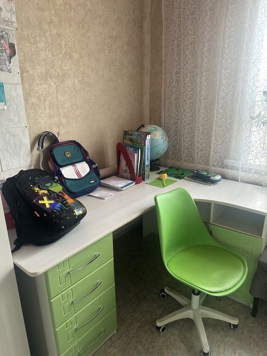 Продается детский гарнитур