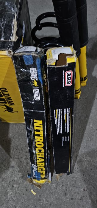 Toyota Land Cruiser 200 Лифт подвеска ARB.