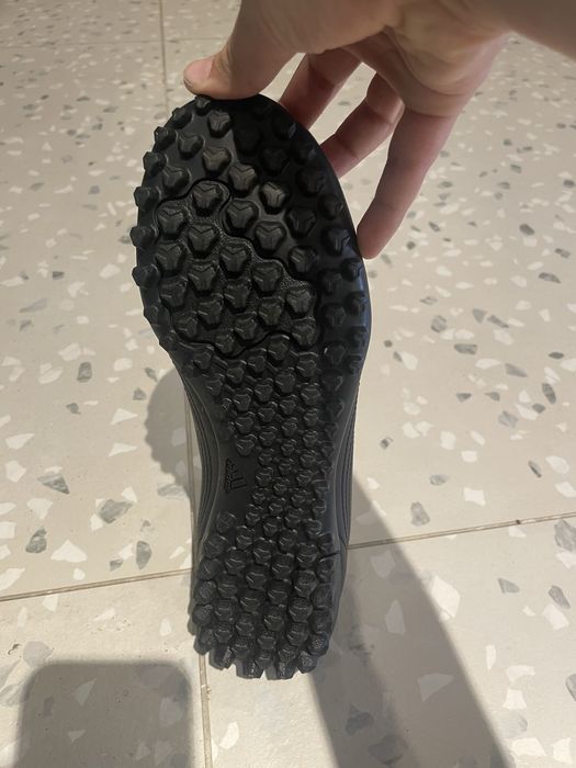 Неизползвани стоножки adidas deportivo размер 40