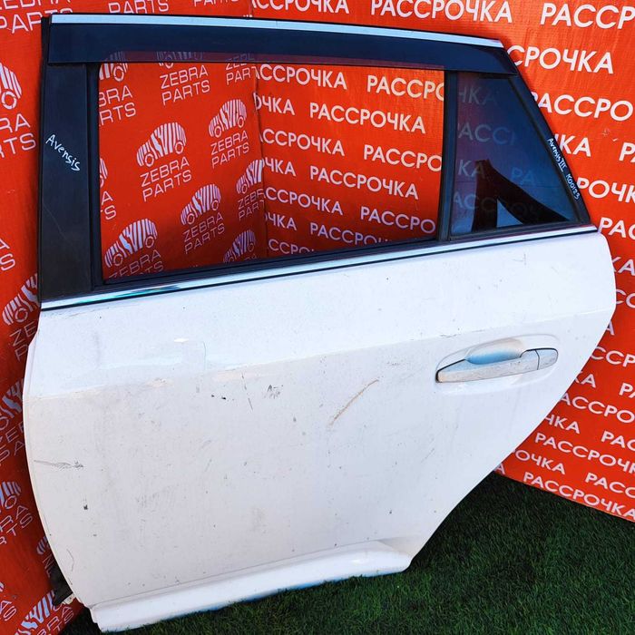 Дверь Toyota Avensis 08-12 (T270) тойота авенсис