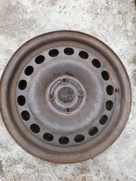 Set 4 Anvelope vara +2 jante tablă opel