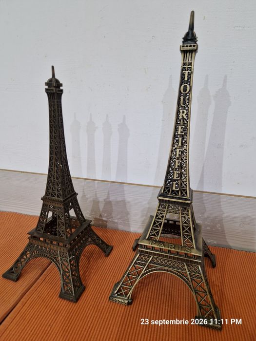 Turnul Eiffel 38 si 32 cm