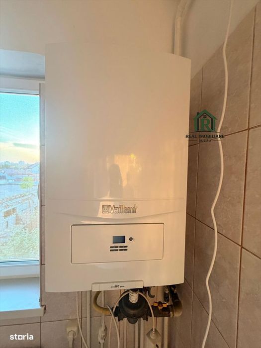 Apartament 3 camere, decomandat, disponibil imediat !