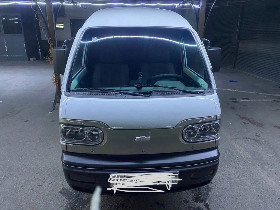 Damas 2022 sotiladi Delux