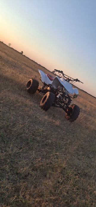 Vand atv de 200  fac si schimb