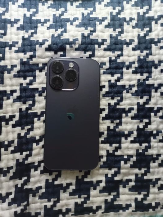 Обмениваю iPhone 14 pro