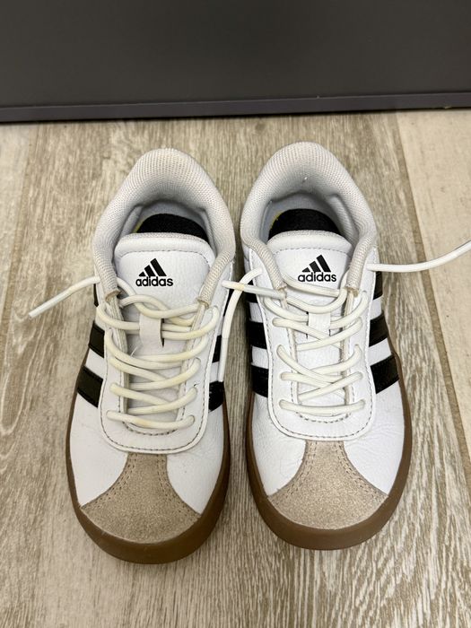 Adidasi copii marca Adidas nr 28