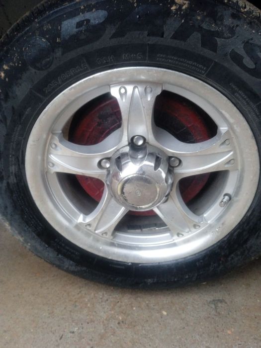 Volga diska+balon sotiladi R15