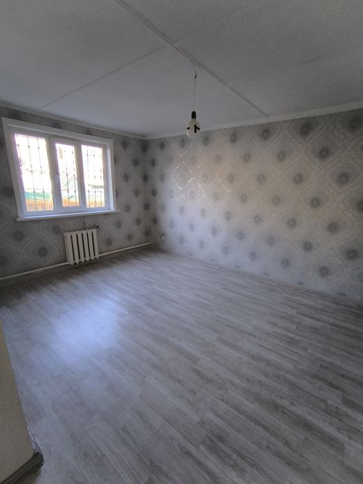 1 КОМНАТНАЯ квартира Спутник 8. Дом 30.  Ремонт огород