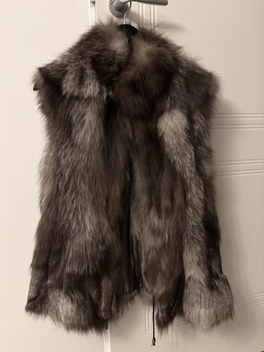 Vesta blana de vulpe