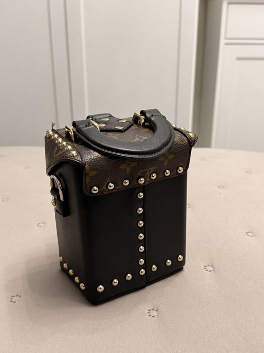 Louis Vuitton чанта естествена кожа