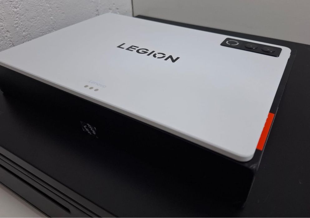 Lenovo Legion Y900 13, 128 гб