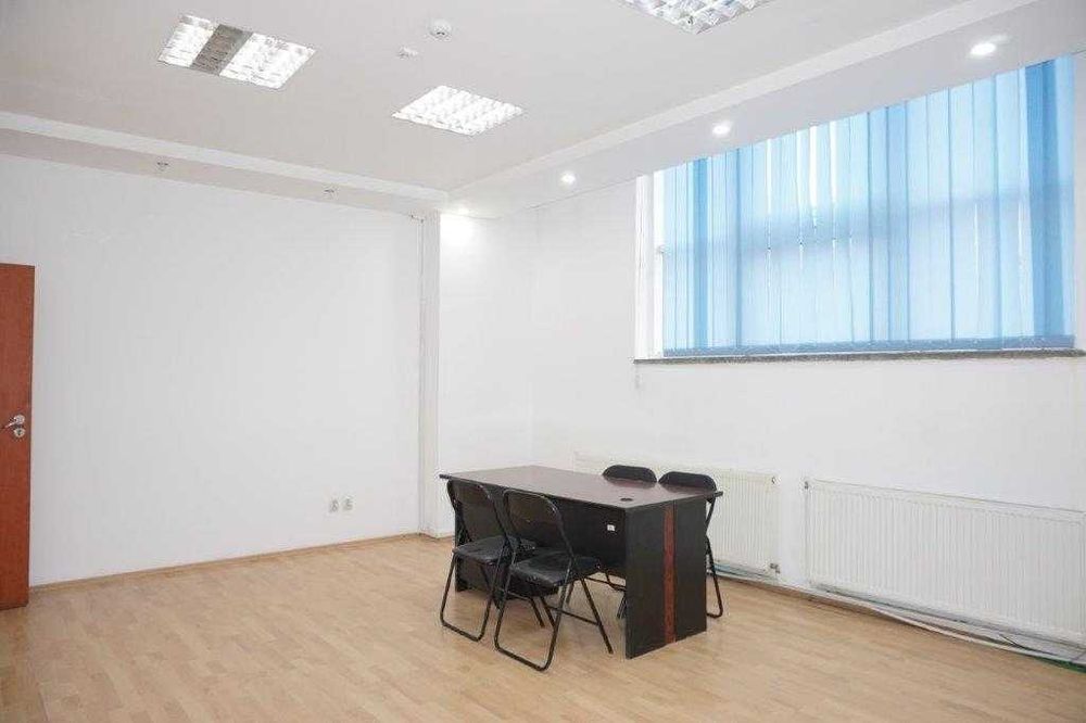 Spațiu de birouri 200 mp, parter, autorizat ISU, parcare inclusă