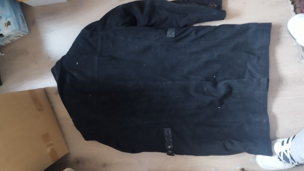 De vânzare Palton bărbătesc măr.50 lână