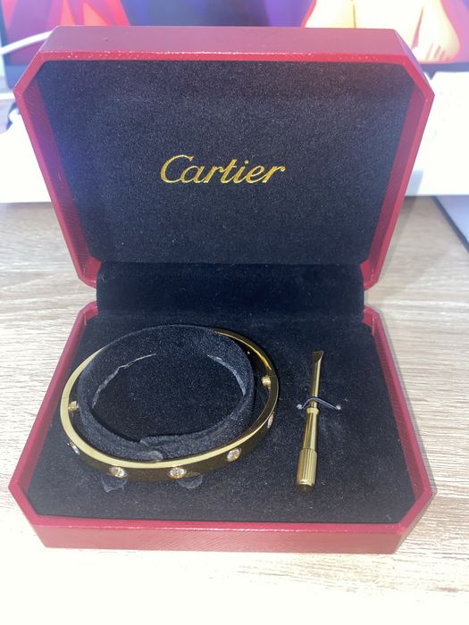 Brățară model Cartier Love Bracelet