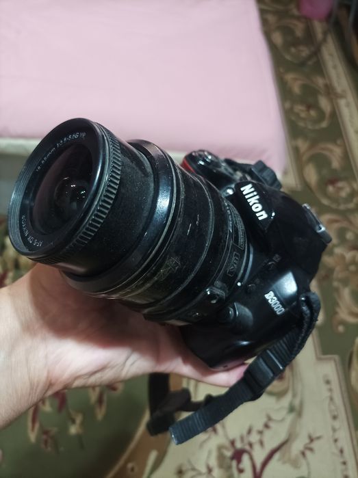 Nikon 3000d halati yangi