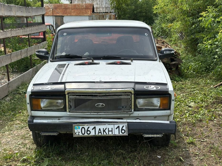 Продам ваз 21074