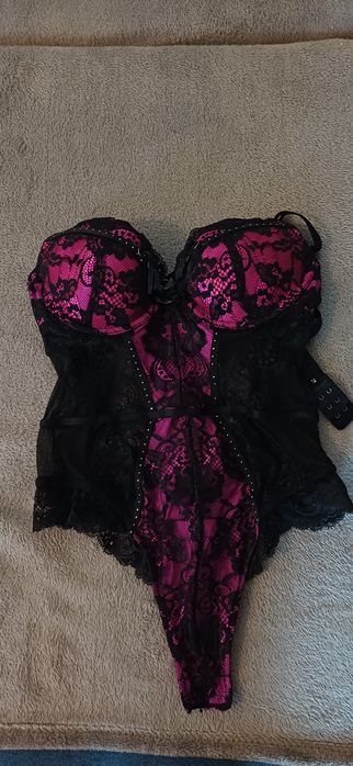 Lenjerie de damă nouă