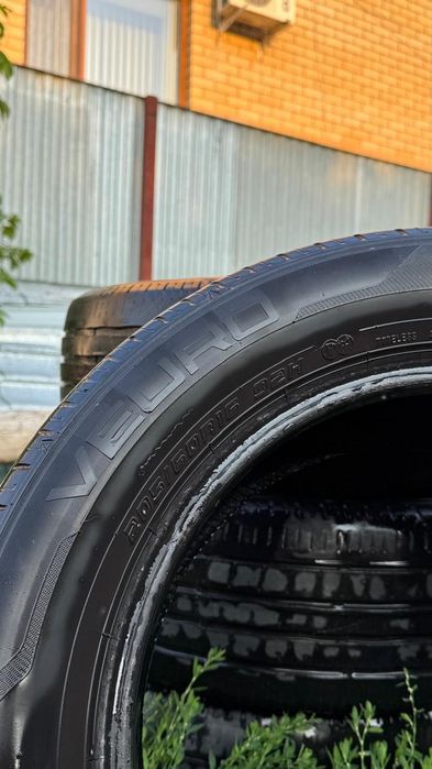 Продам шины комплект