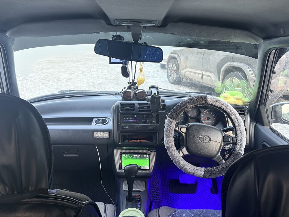 Продам Toyota rav 4