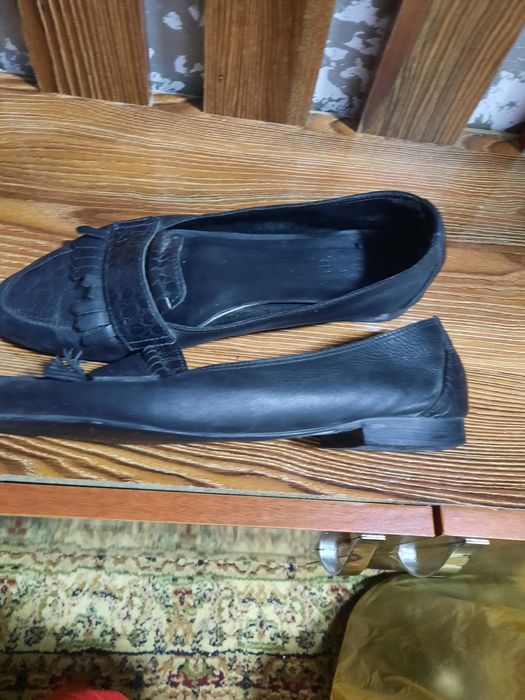 Продам обувь мокасины