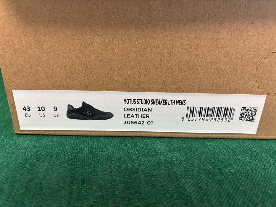 Vivobarefoot Motus Studio Leather marimea 43