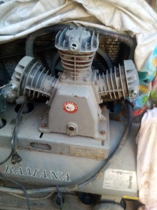 Продам воздушный компрессор