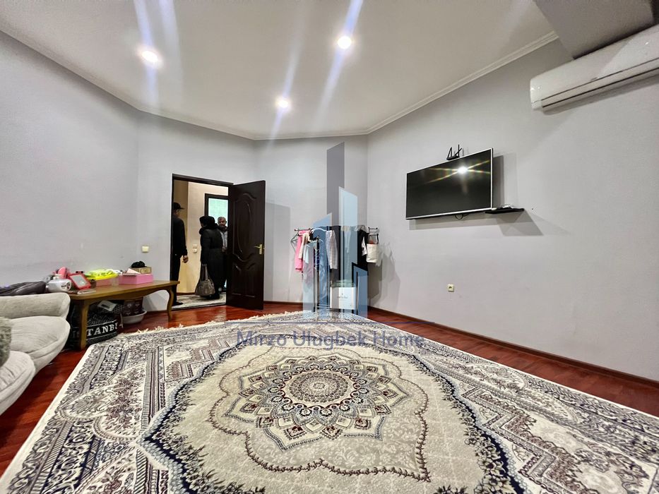 2/7/9 63м2 Паркентский Golden House, мебель техника, закрытый двор