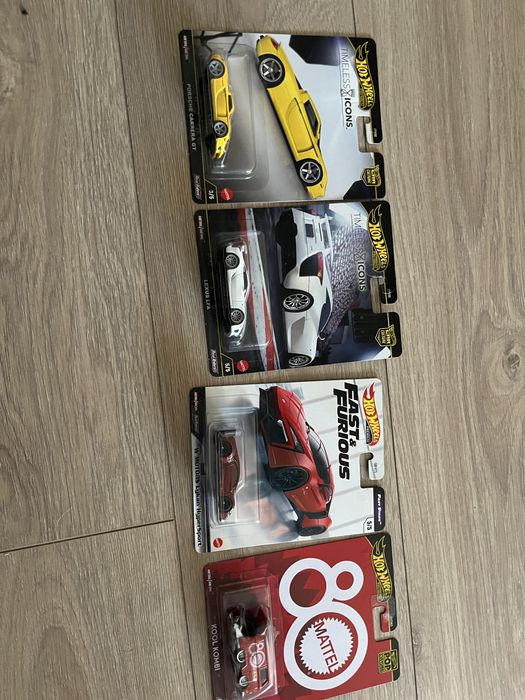 Hot wheels колички
