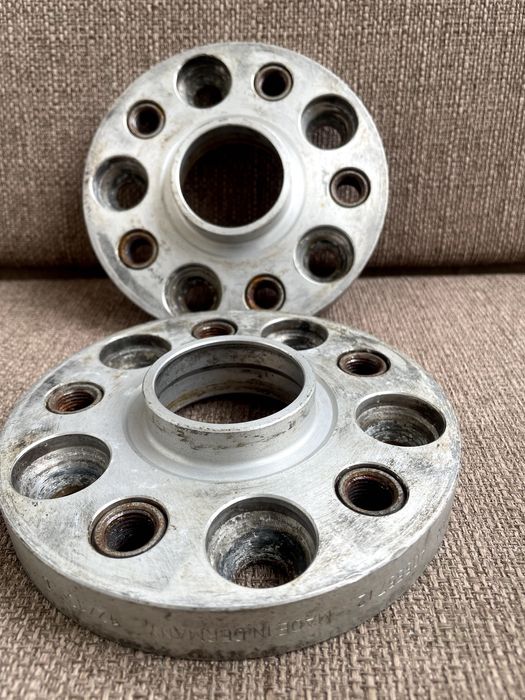 distanțiere 6x20mm H&R