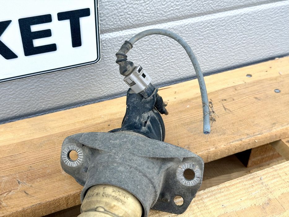 Заден амортисьор AUDI A6 A7 C7 4G 4G0616031AC