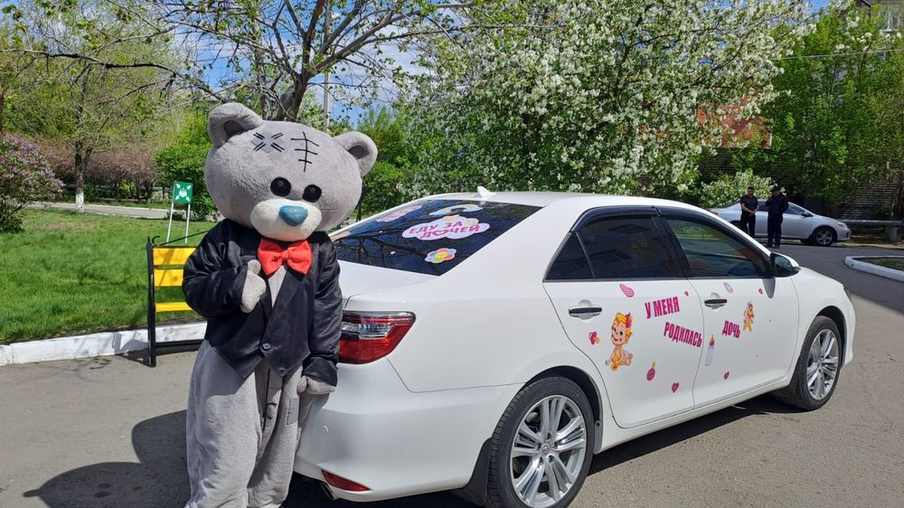 Прокат / аренда авто / свадьба / выписка из роддома/ трансфер/такси ...