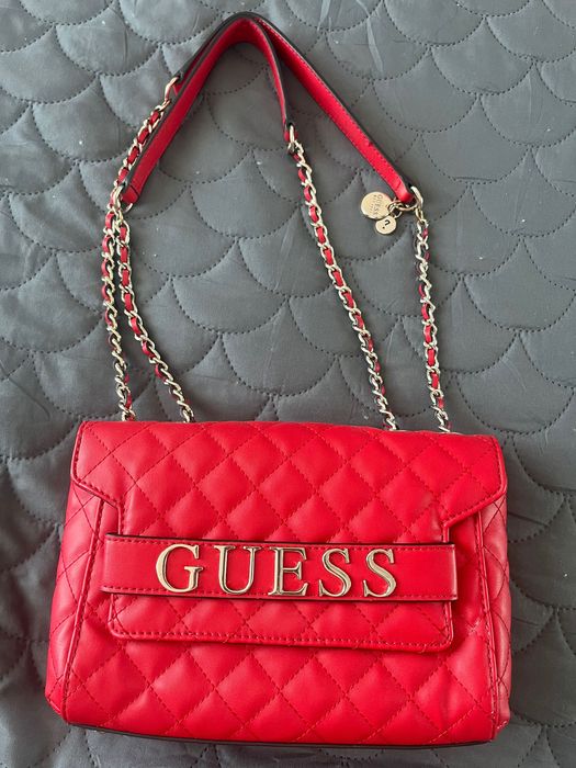 Дамска чанта Guess