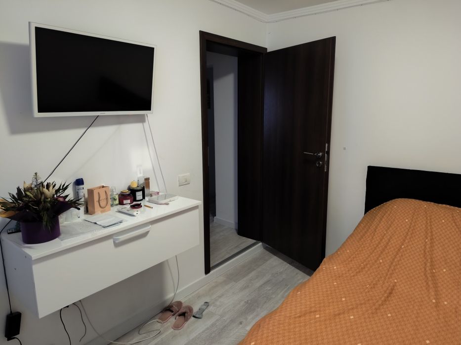 Ap.4 Cam. 1 Mai - Ciuperca , Decomandat 86 Mp,Renovat Total Centrala