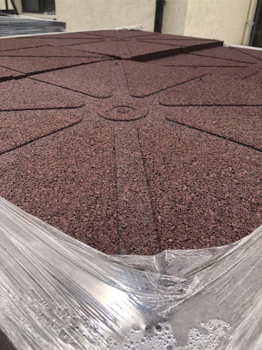 Резиновые плитки тартан