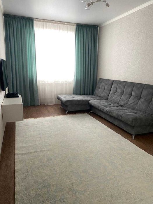 Продам 3 комнатную квартиру