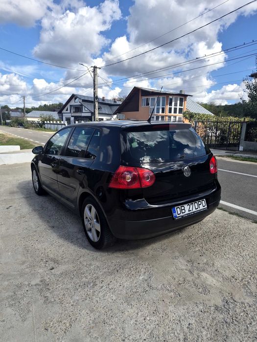 Masina de vanzare Golf 5