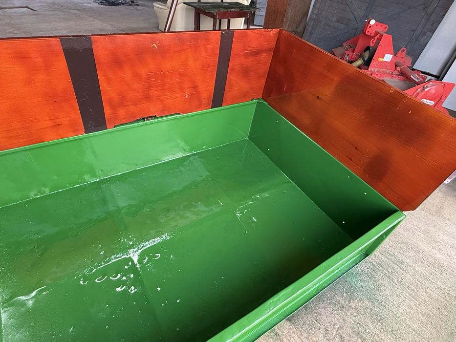 Lada in tiranti basculabila