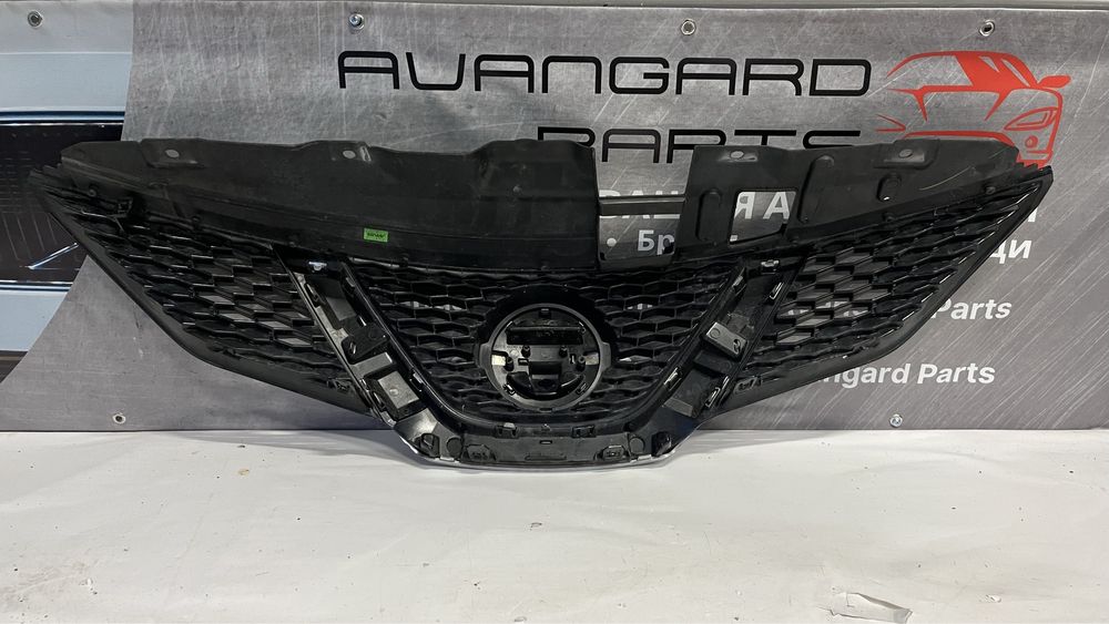 Предна решетка/маска Nissan Qashqai 2 (2013-2021)