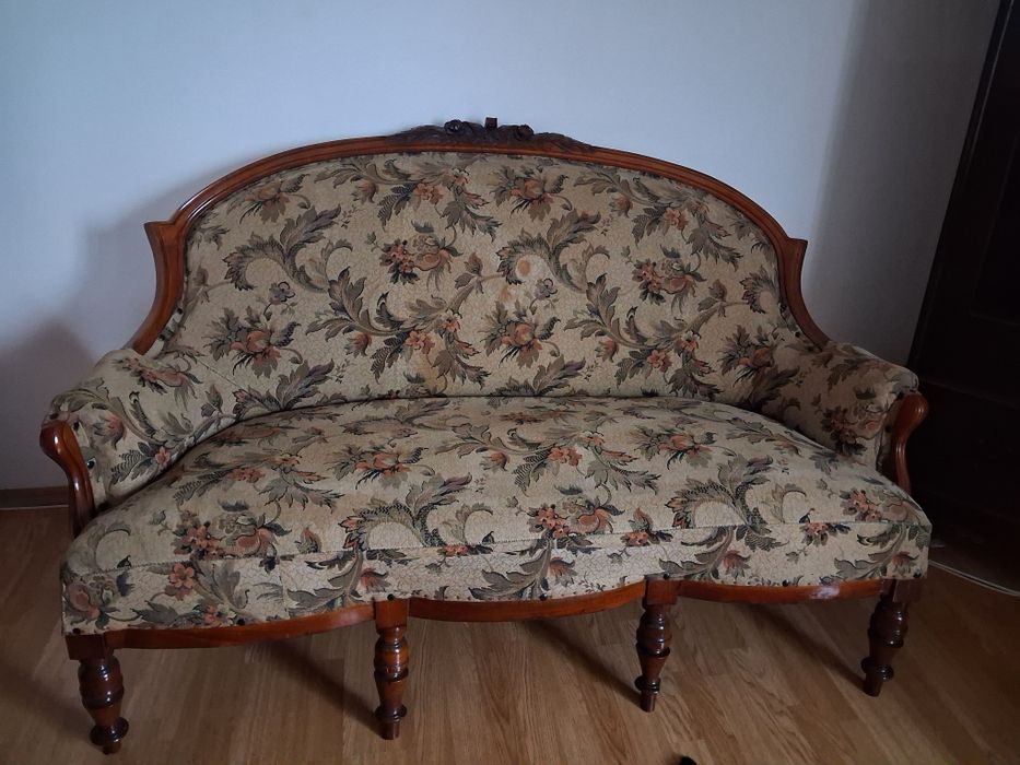 Vand canapea stil Ludovic al VI-lea