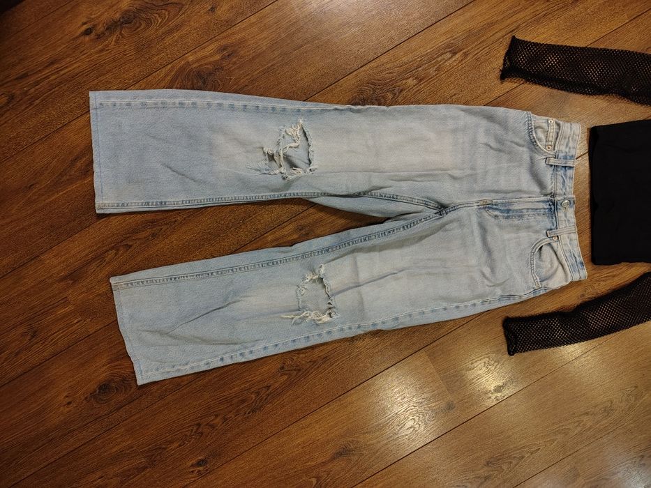 Дънки и панталони Bershka и MNG