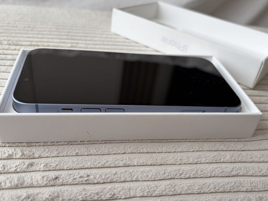 iPhone 14, 256GB, син – отлично състояние