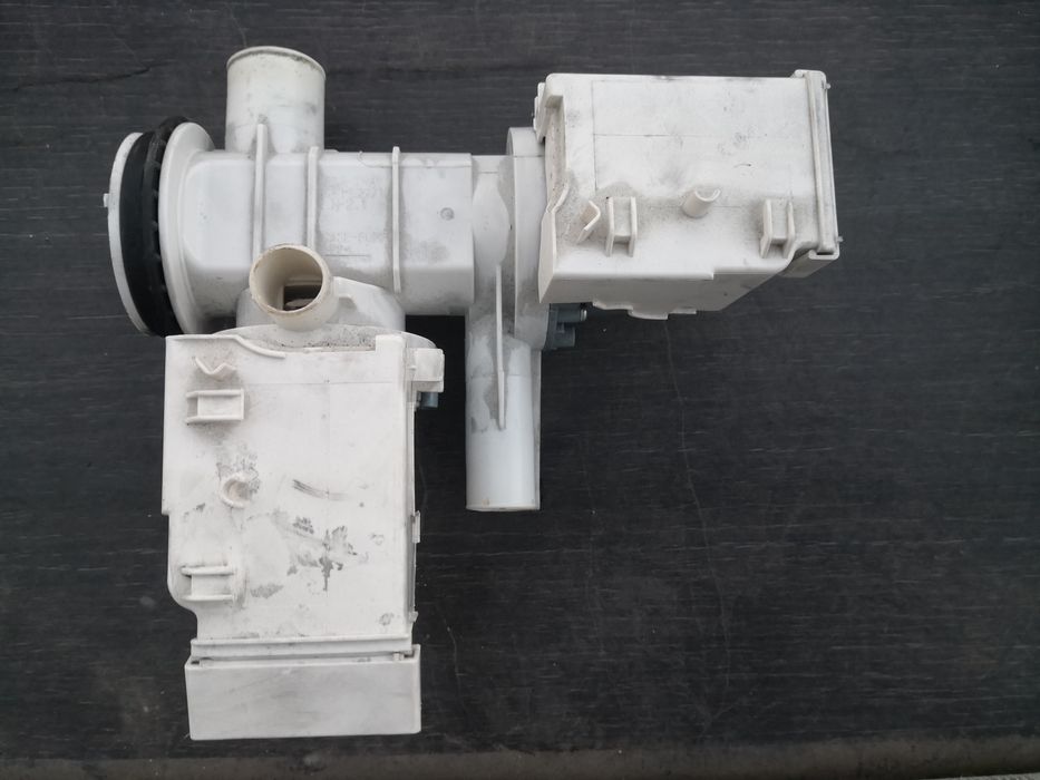 Pompa și alte piese masina de spalat Samsung WF60F4E5W2X